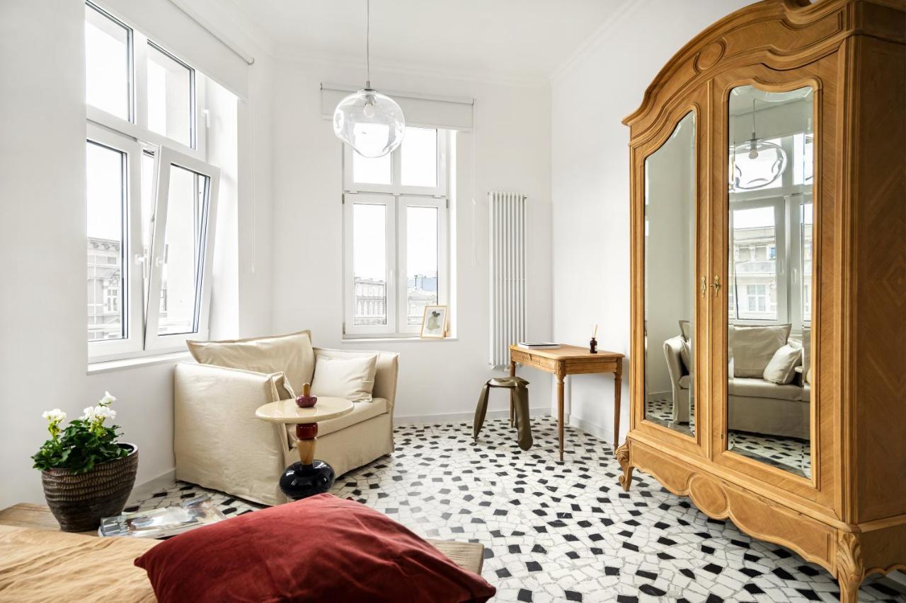 Gryf Apartments - Private Parking Included Щецин Екстер'єр фото